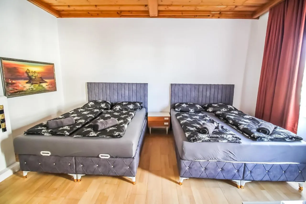 Private Room In Shared Apartment Pr6 Vienna 0*,  Austria